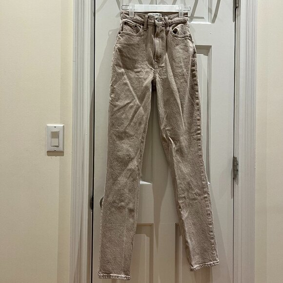 Abercrombie & Fitch Curve Love 90's Straight Ultra High-Rise Jeans, Tan, Size 23 - Picture 1 of 7